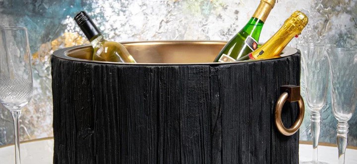 Glasses & Champagne Buckets header banner