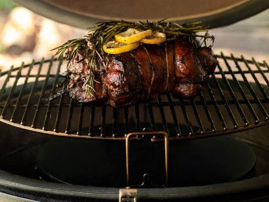 The Outdoor Kitchen Blueprint: Design Secrets for Seamlessly Integrating a Kamado Joe BBQ