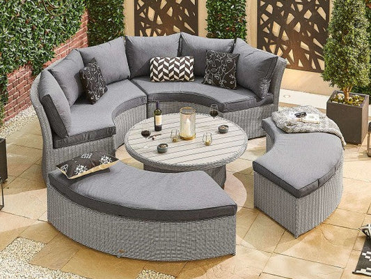 6 Ways to Decorate Your Rattan Furniture This Christmas