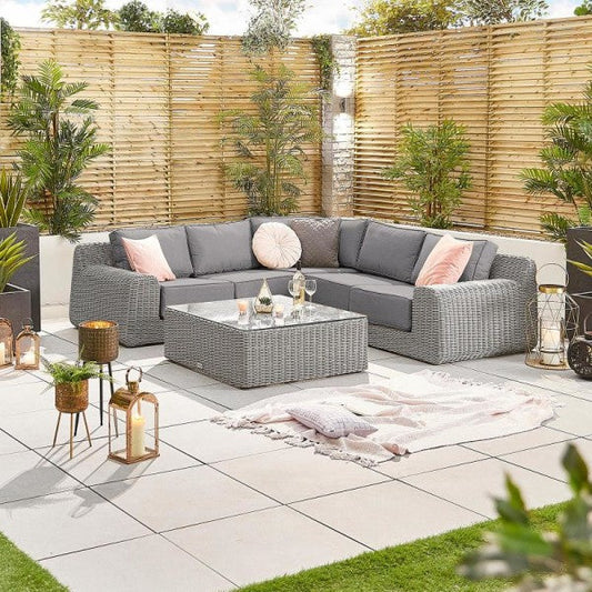 How Can A Rattan Sofa Improve Your Home?
