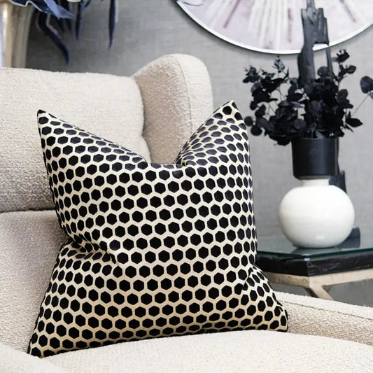 Chimes - Jorvik Cream Black 43 x 43