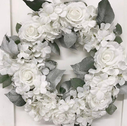 42CM ROSE/HYDRANGEA WREATH WHITE - LOW STOCK