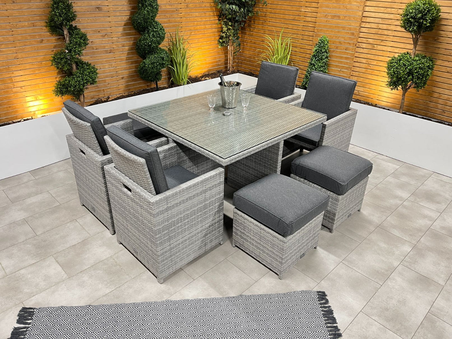 Chimes - Stone Grey Mia 4 Seat Cube Set With 4 Stools