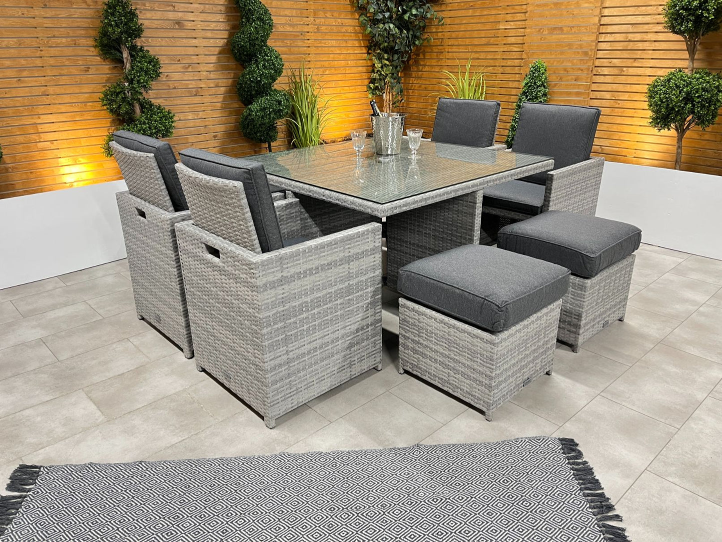Chimes - Stone Grey Mia 4 Seat Cube Set With 4 Stools
