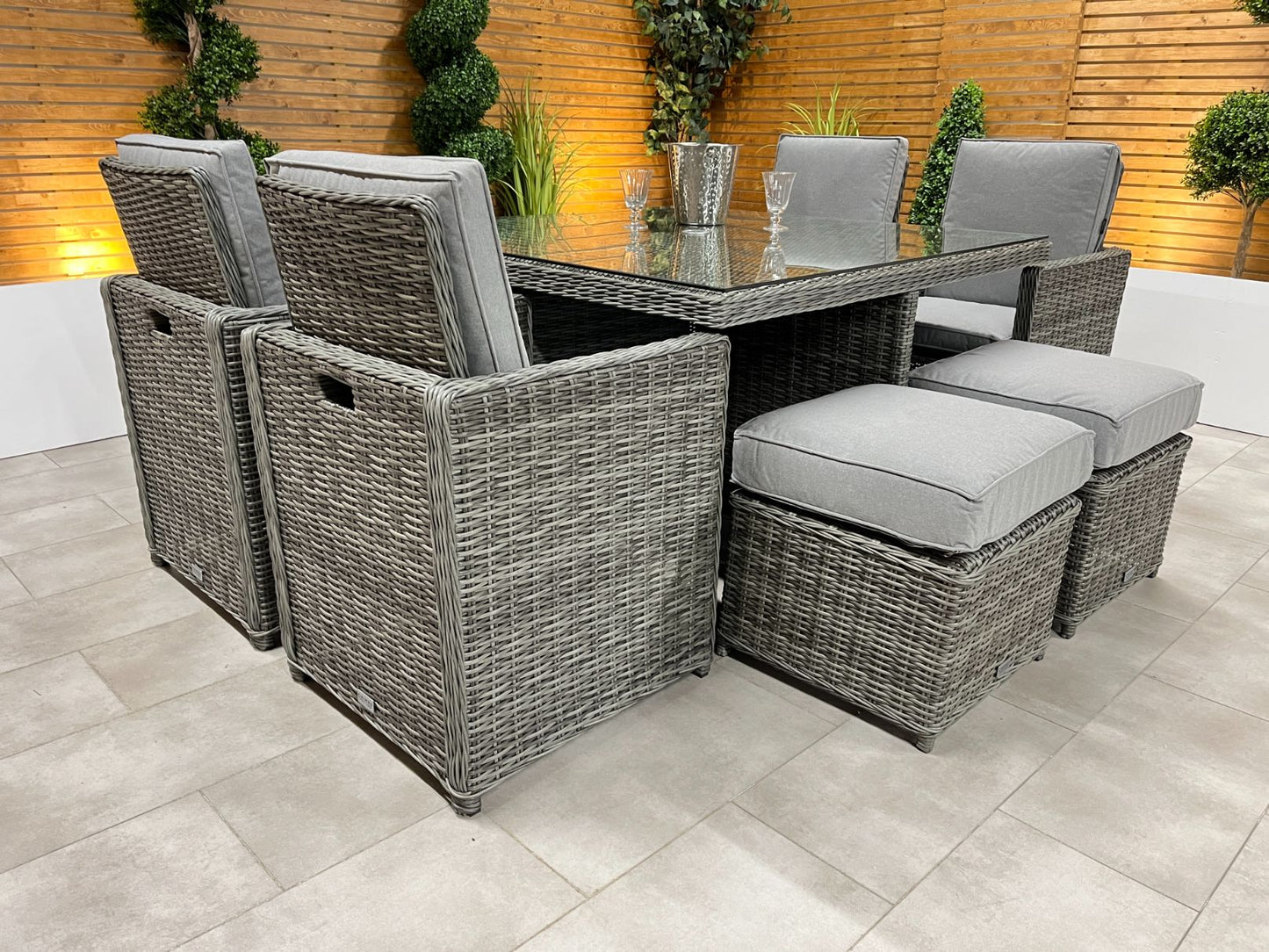 Chimes - Prestige Grey Mia 4 Seat Cube Set With 4 Stools - LOW STOCK