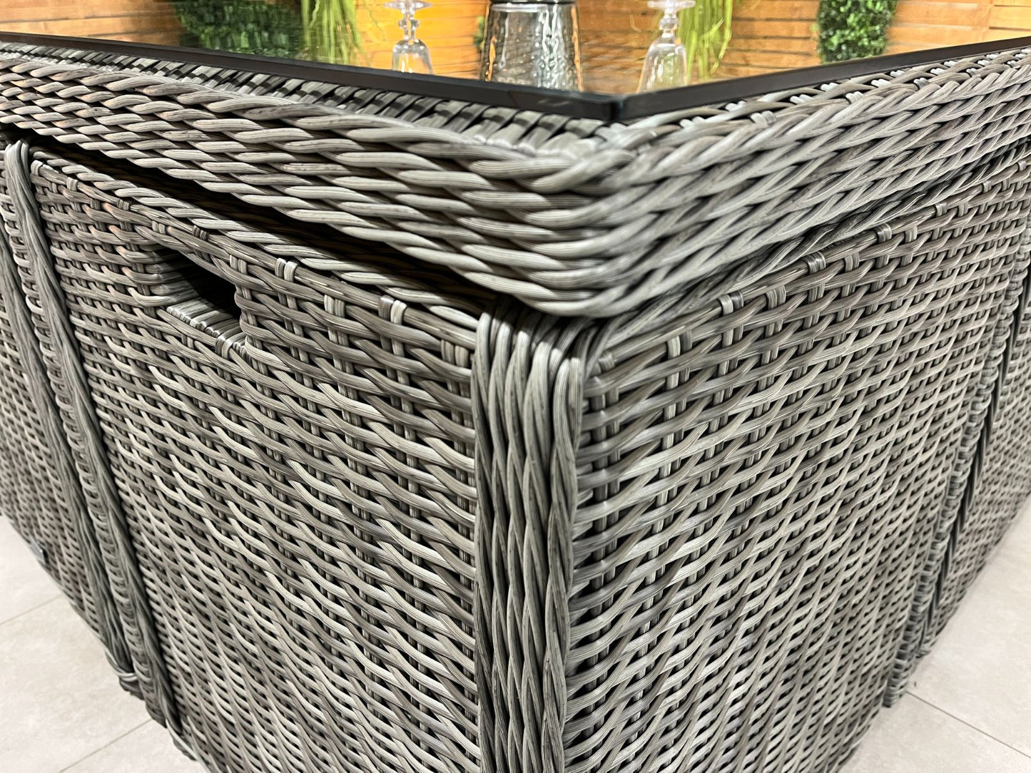 Chimes - Prestige Grey Mia 4 Seat Cube Set With 4 Stools - LOW STOCK