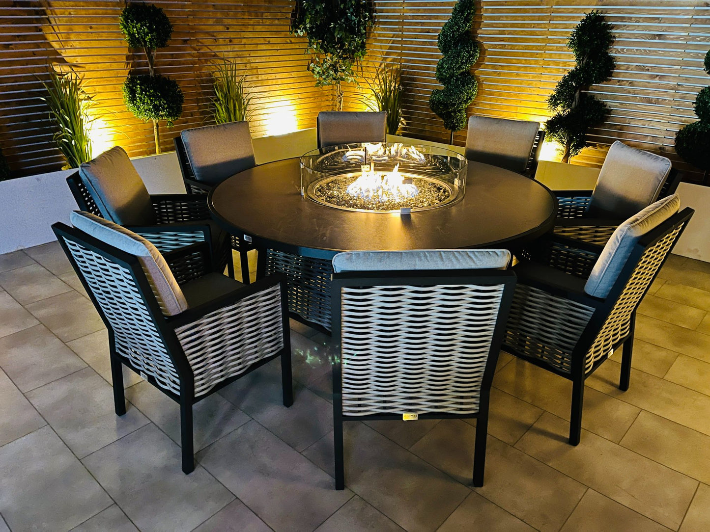 Chimes - Monaco Aluminium 8 Seat Round Dining Set - 1.8 Meter Round Table With Firepit - Rope Weave