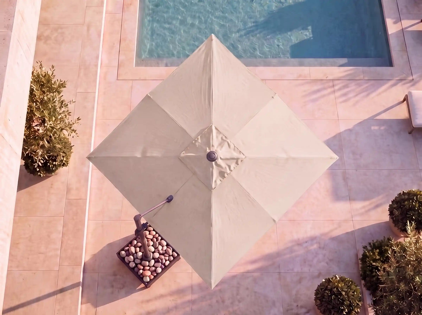 Chimes - Como 2.5m Square Crank & Tilt Cantilever Parasol - Beige
