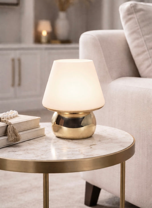 Gold and White Mushroom Hurricane