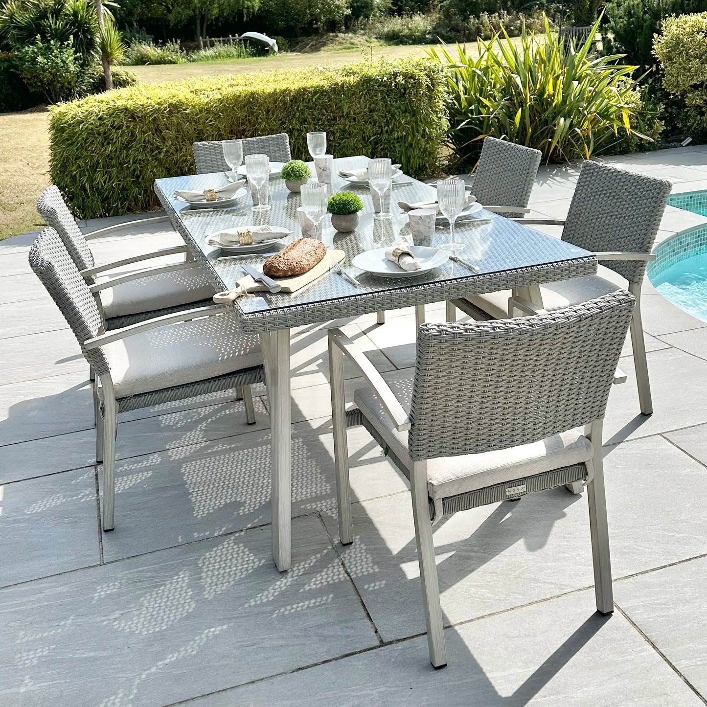 Nova - Griffin 6 Seat Rectangular Dining Set - Light Grey