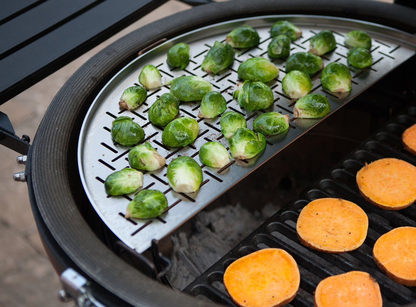 Flexible Cooking Rack - Classic Joe