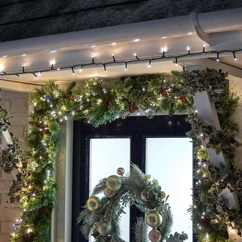 String Lights with 800 LEDs - Cool White