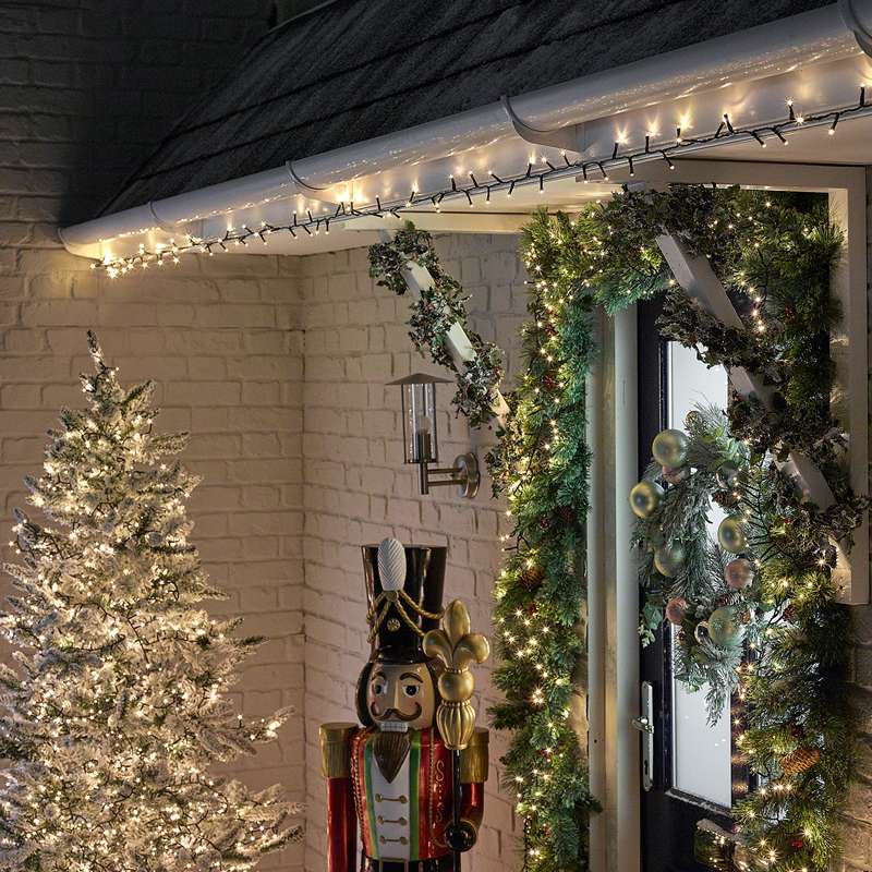 String Lights with 1200 LEDs  Warm White