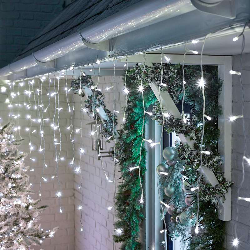 Snowing Icicle Lights with 360 LEDs - Cool White