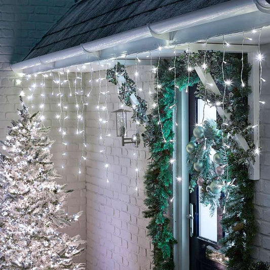 Snowing Icicle Lights with 360 LEDs - Cool White