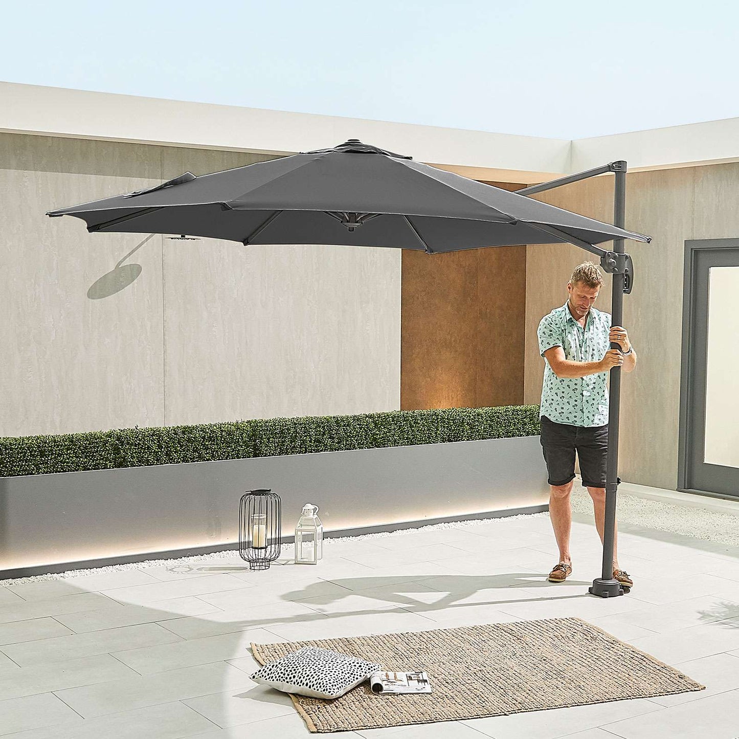 Nova - Apollo 3m Round Cantilever Parasol - Crank & Tilt - Grey