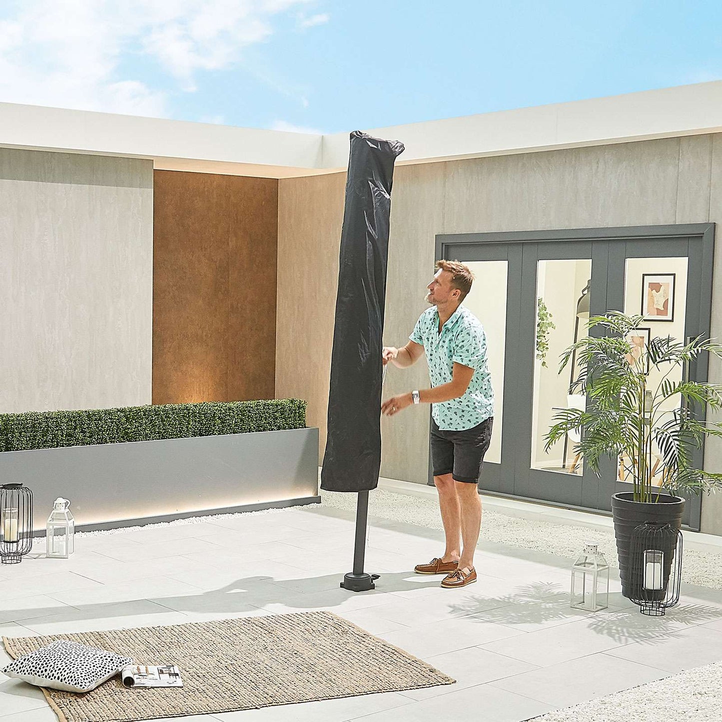 Nova - Apollo 3m Round Cantilever Parasol - Crank & Tilt - Grey