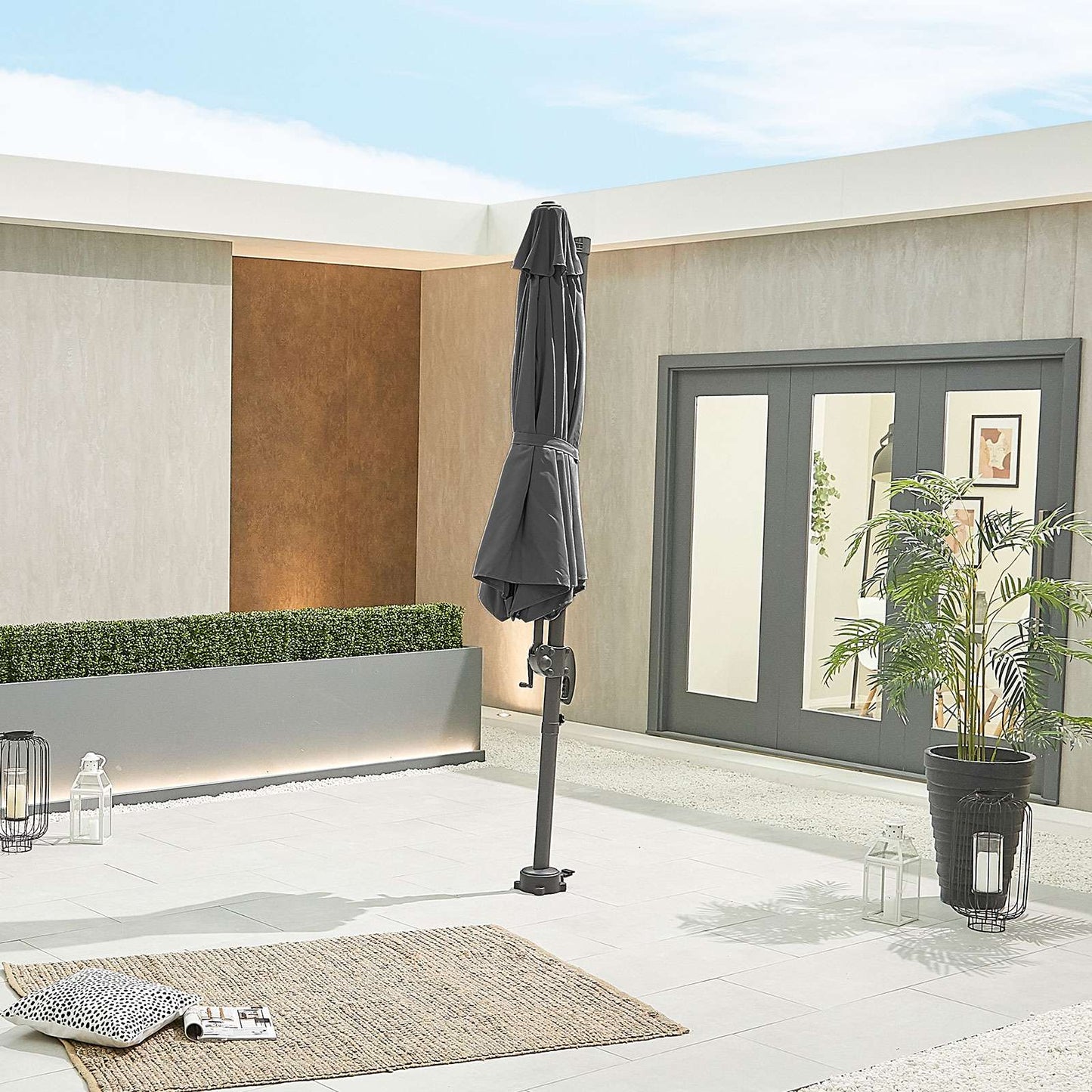 Nova - Apollo 3m Round Cantilever Parasol - Crank & Tilt - Grey