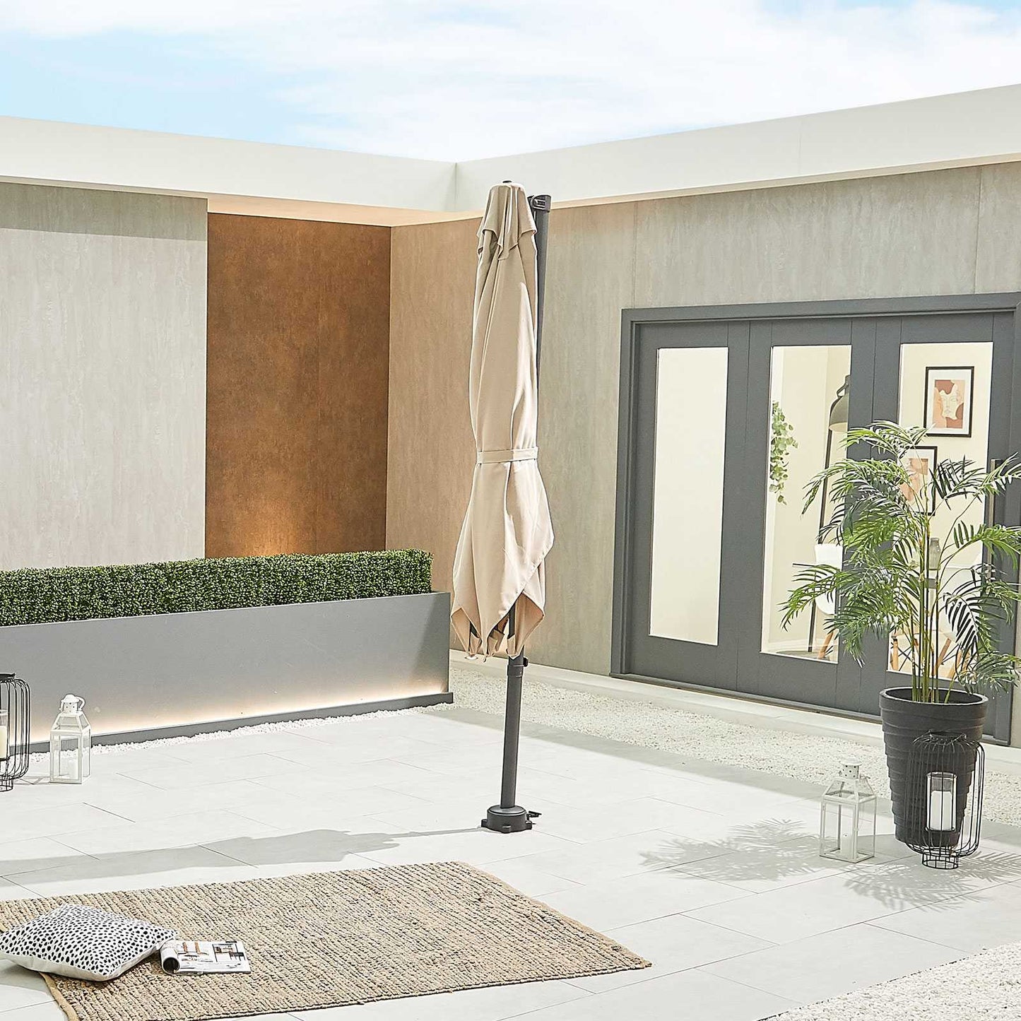 Nova - Apollo 2.5m Square Cantilever Parasol- Crank & Tilt - Beige