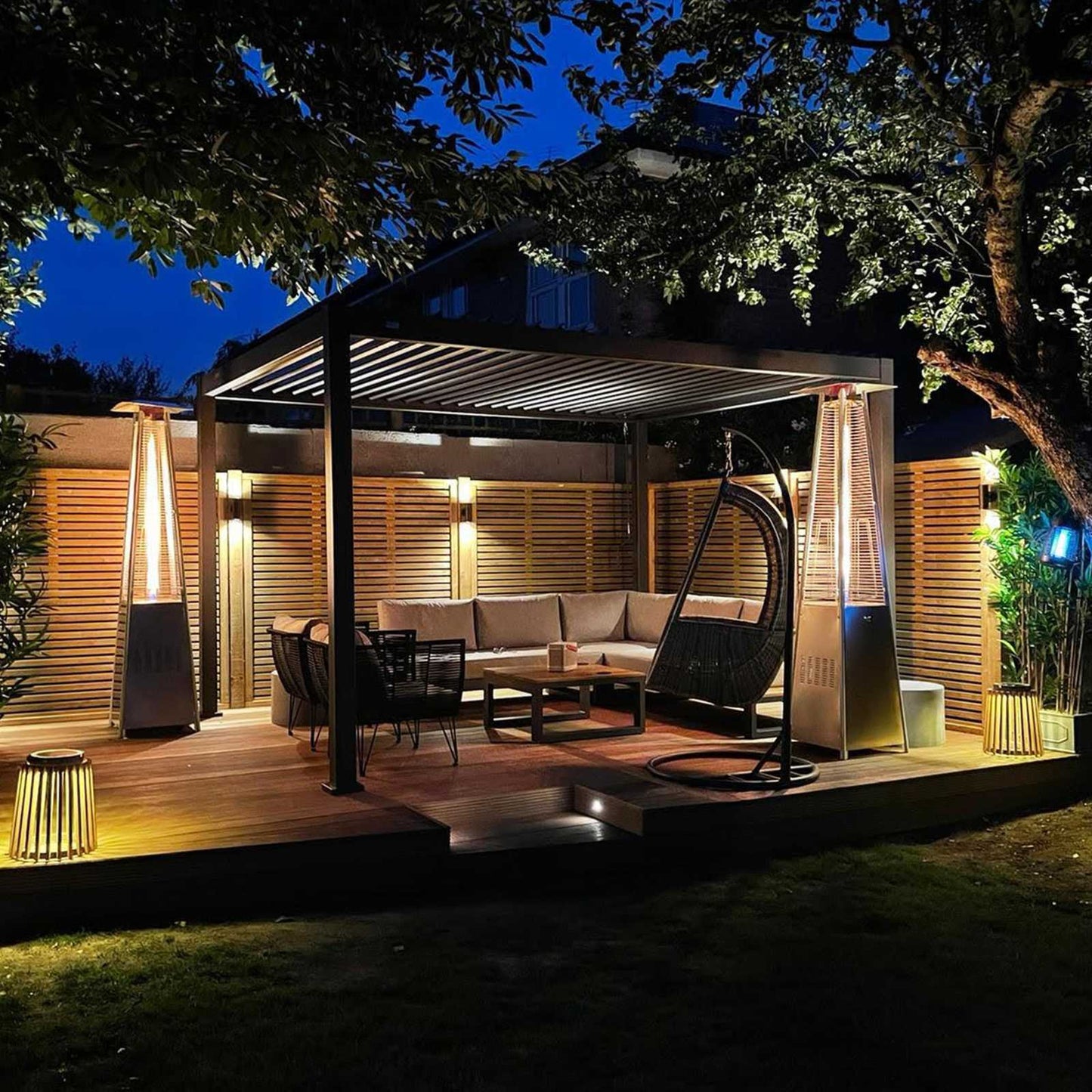 Nova - Titan 4m x 3m Rectangular Aluminium Pergola in Grey