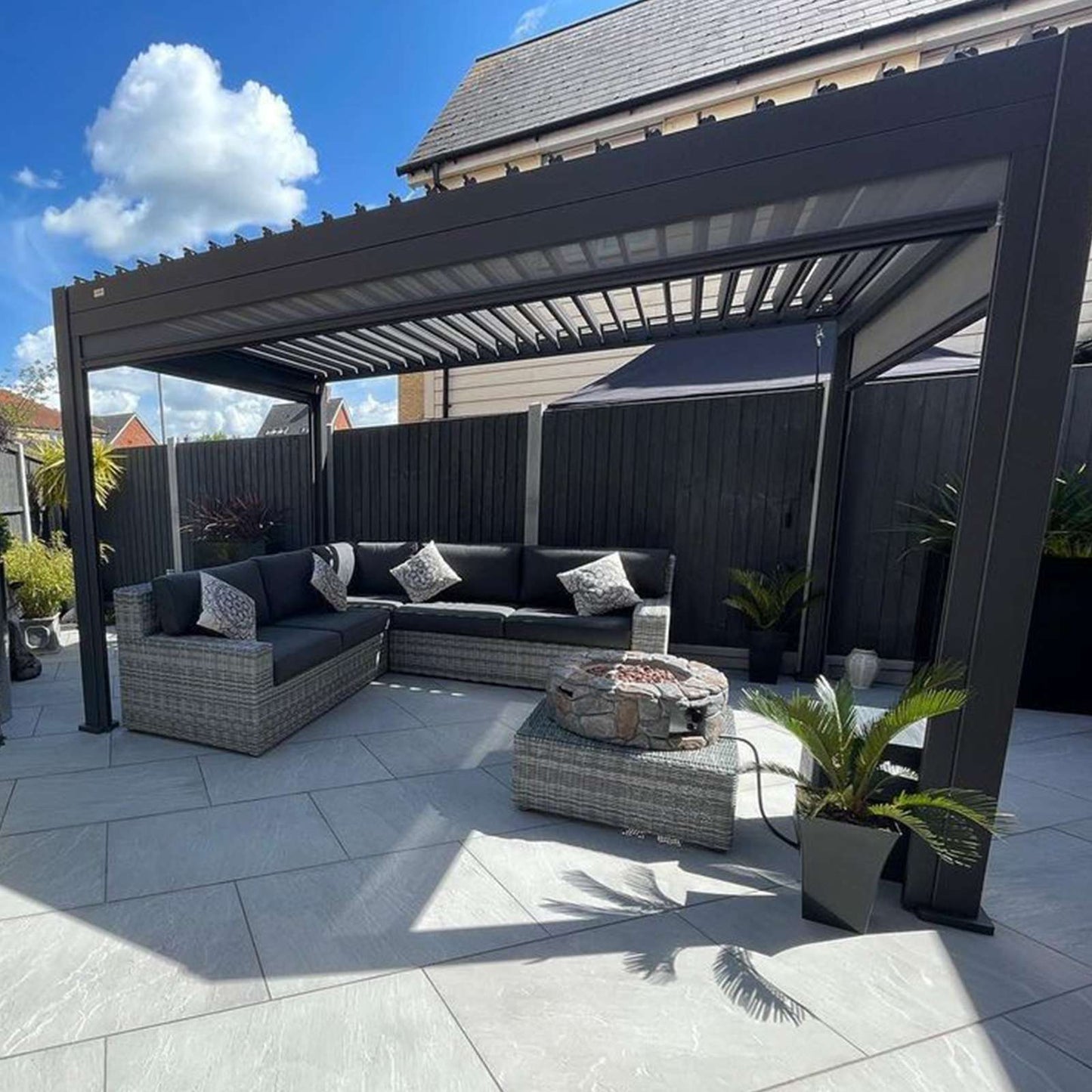 Nova - Titan 4m x 3m Rectangular Aluminium Pergola in Grey