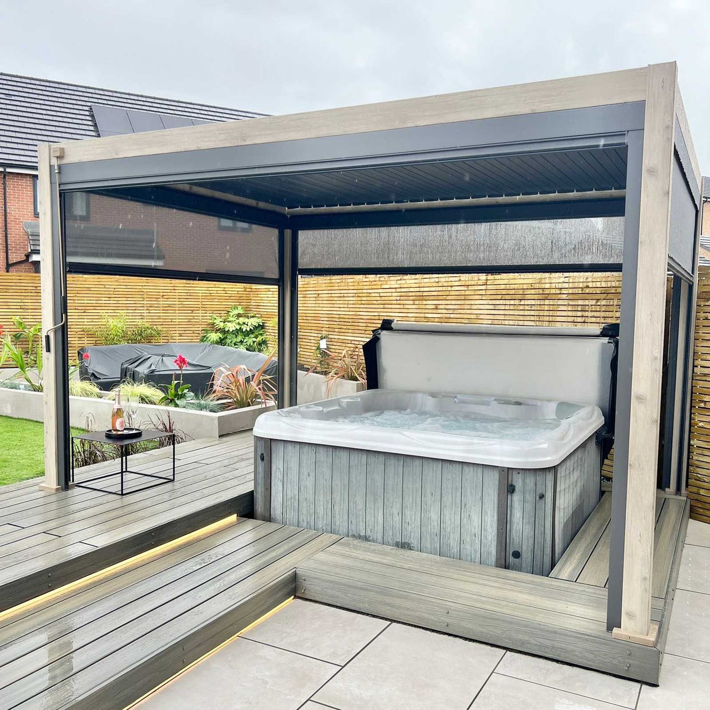 Nova - Titan 4m x 3m Aluminium Pergola - Wood Look