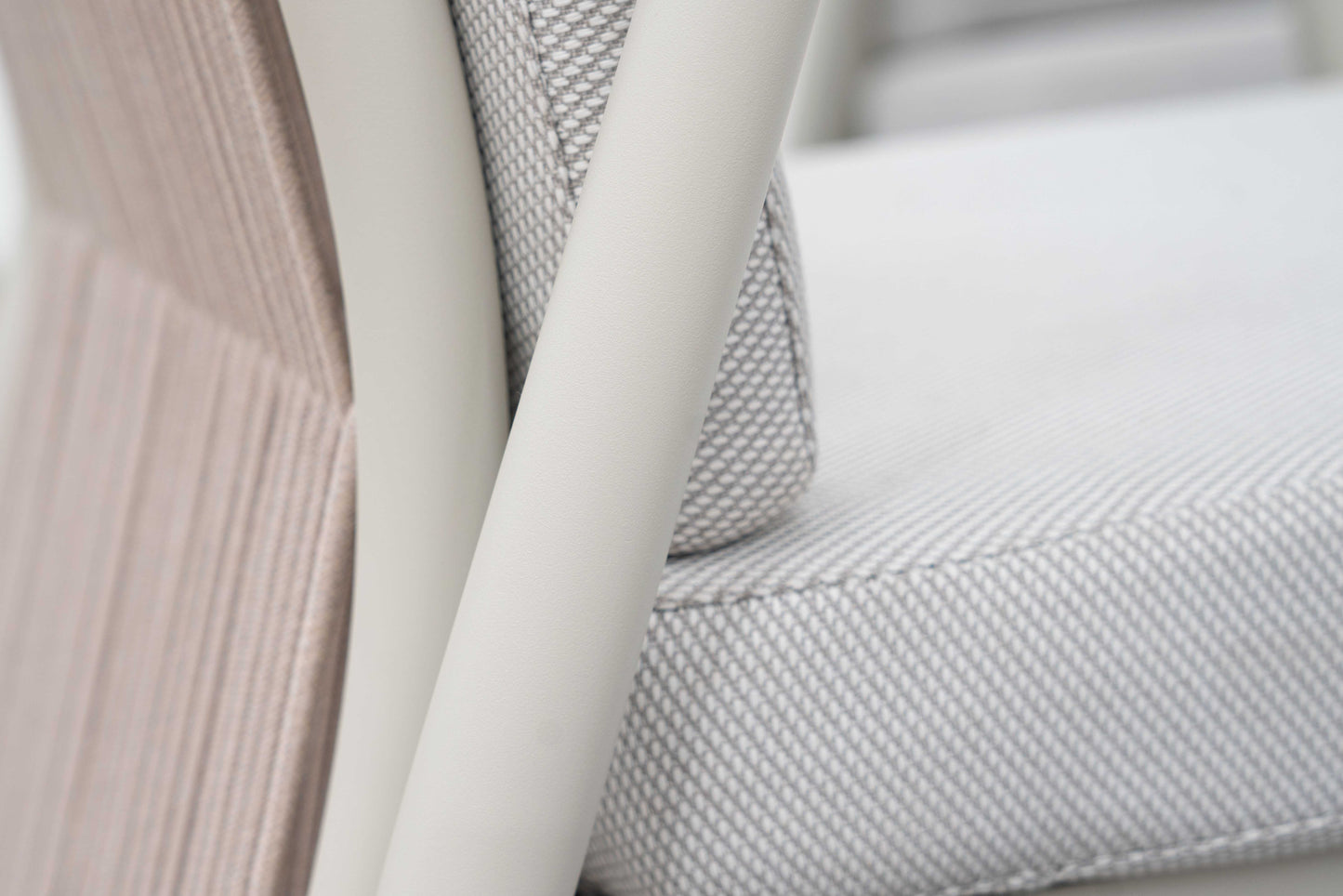 Nova - Hayden 6 Seat Round Reclining Dining Set - Pebble