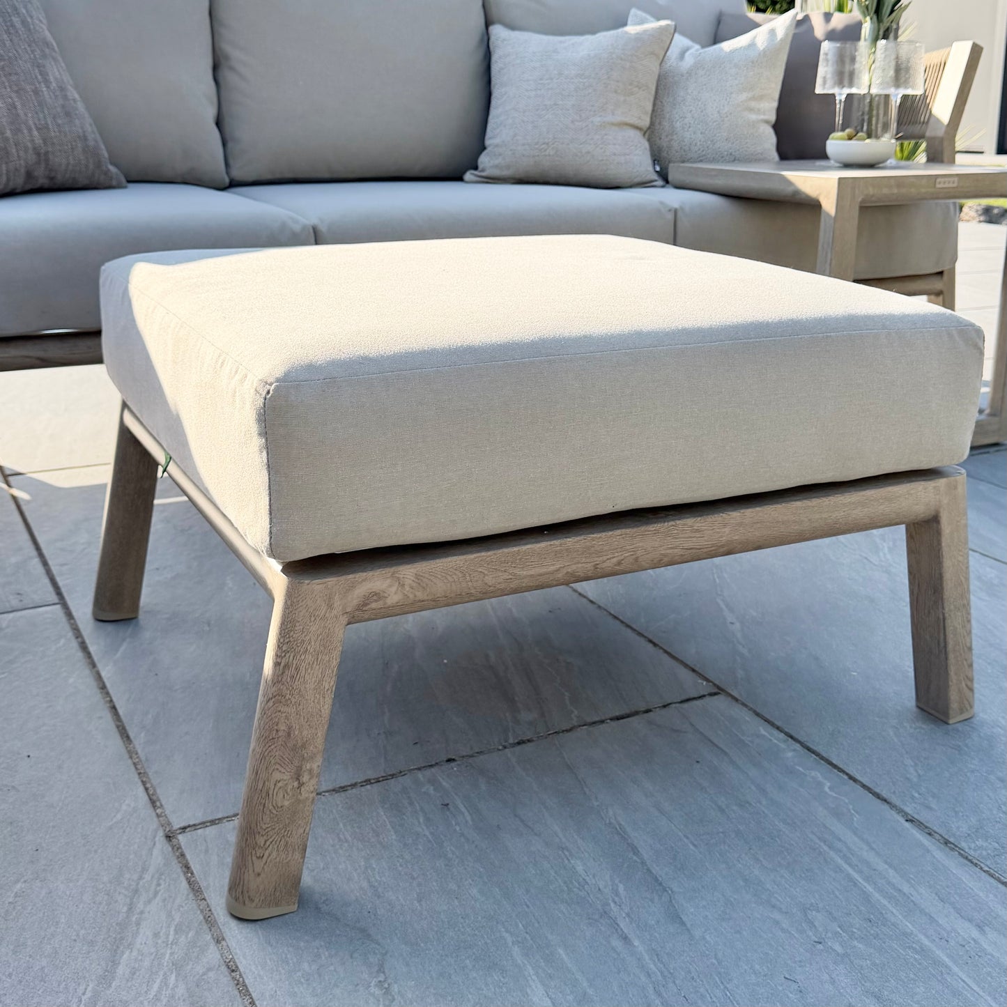 Nova - Eleanor Left Hand Platform Corner Sofa Set