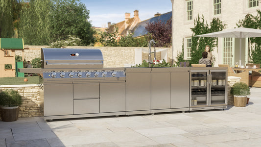 Whistler Grills - Oaksey 6 Burner Pre-Built Outdoor Kitchen