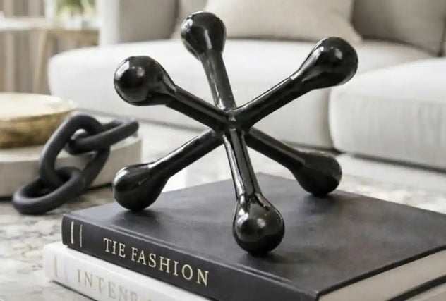 Subcategory – Ornaments, Vases & Jars