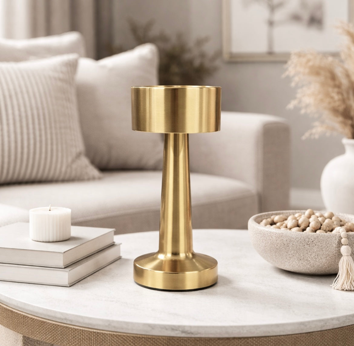 RECHARGEABLE TOUCH LAMP IN BRUSHED GOLD