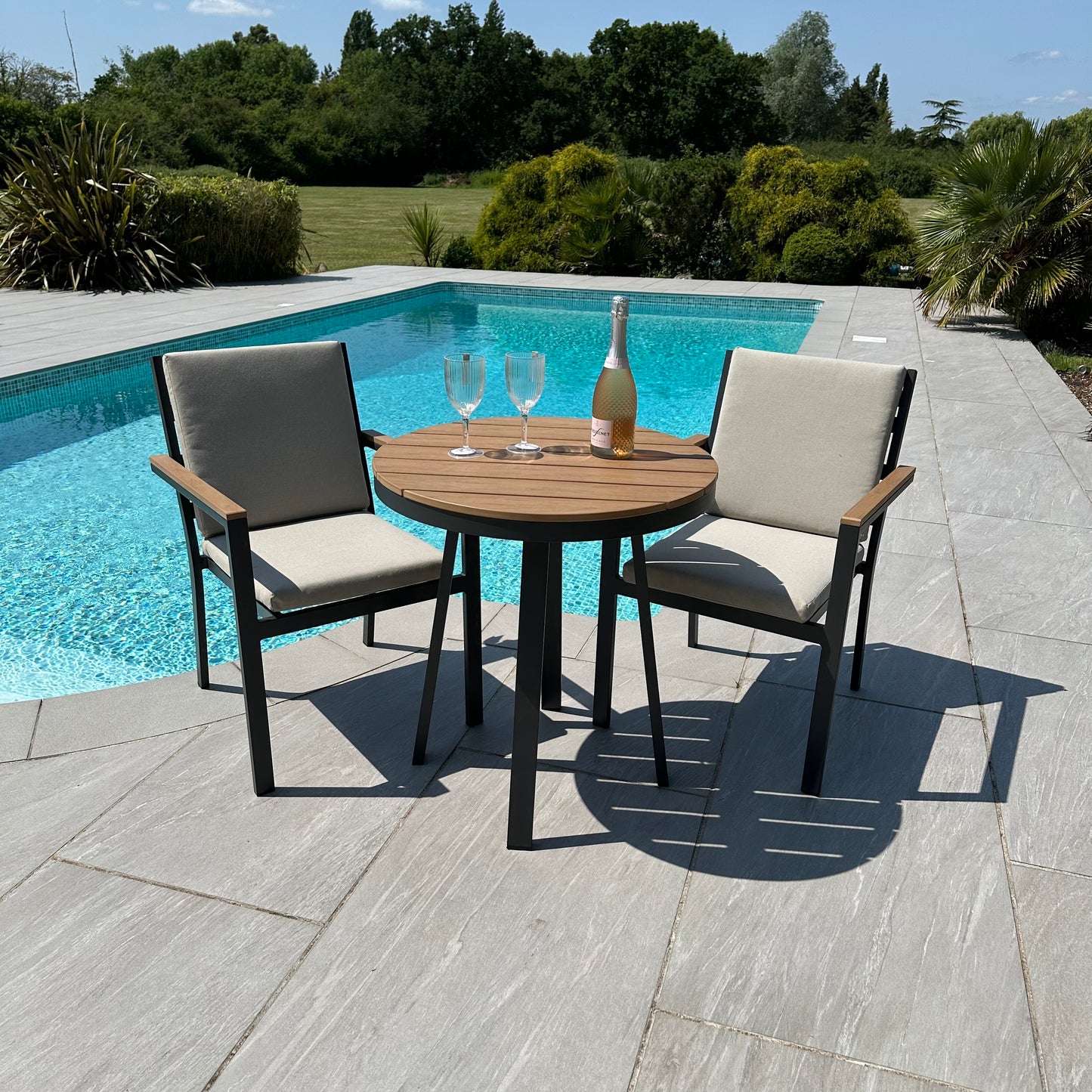 Nova - Heidi 2 Seat Round Bistro Set