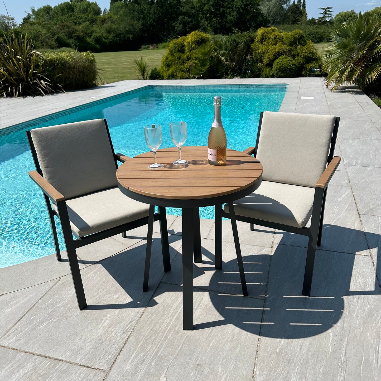 Nova - Heidi 2 Seat Round Bistro Set