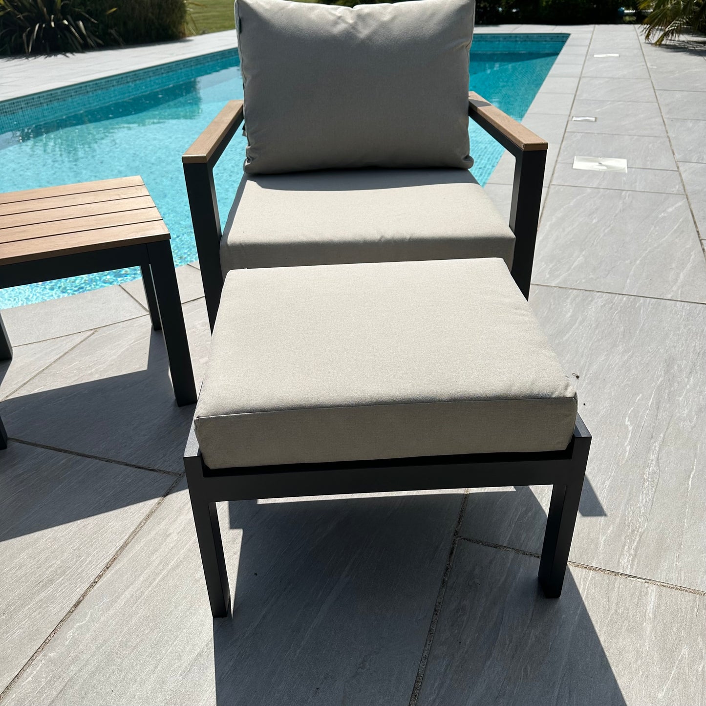 Nova - Heidi 5pc Lounging Set with Square Side Table - LOW STOCK