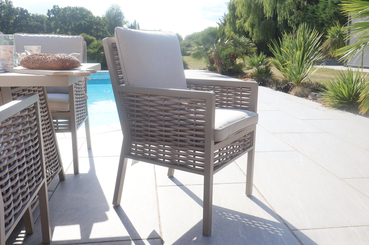 Chimes - Monaco Aluminium 8 Seat Rectangular Dining Set - 1 Meter x 2 Meter Table With Firepit - Rope Weave - Cream