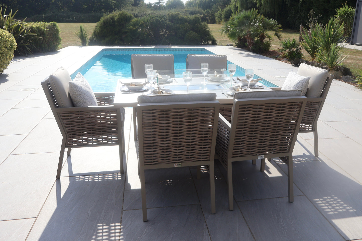 Chimes - Monaco Aluminium 6 Seat Rectangular Dining Set - 1 Meter x 1.5 Meter Table With Firepit - Rope Weave - Cream