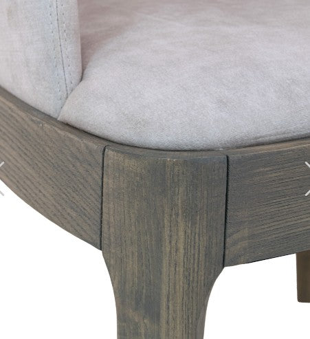 Jamilia Chair