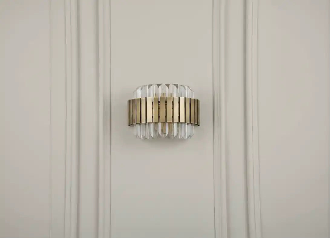 Kaya Wall Lamp
