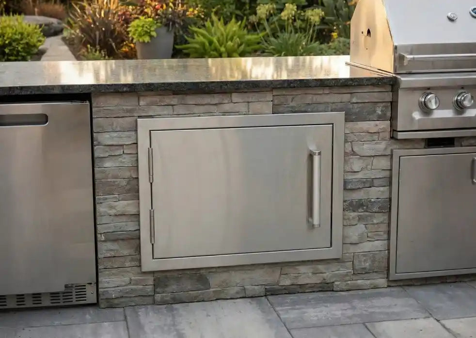 Whistler Grills - Burford Built-In Horizontal Single Door