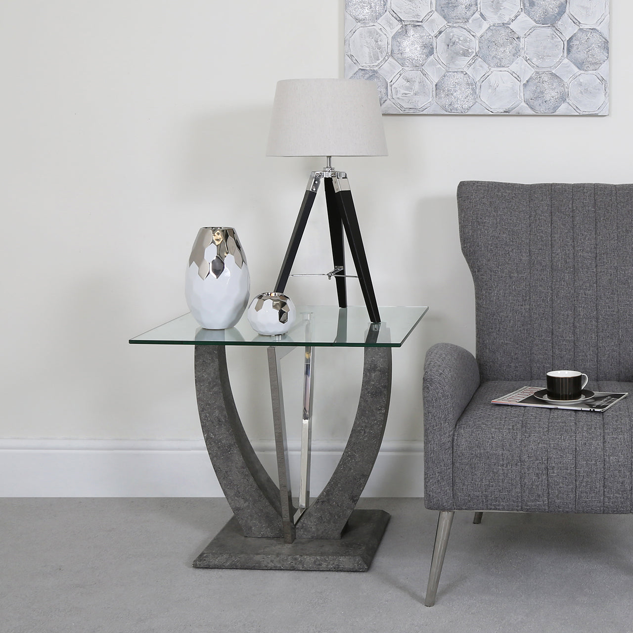 Chimes - Leonardo End Table With Glass Top