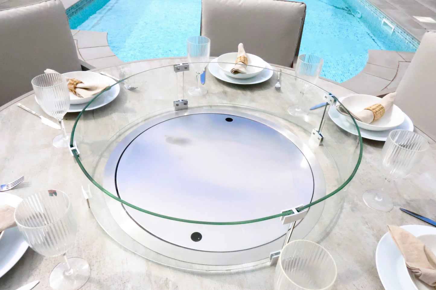 Chimes - Monaco Aluminium 6 Seat Round Dining Set - 1.5 Meter Round Table With Firepit - Rope Weave - Cream