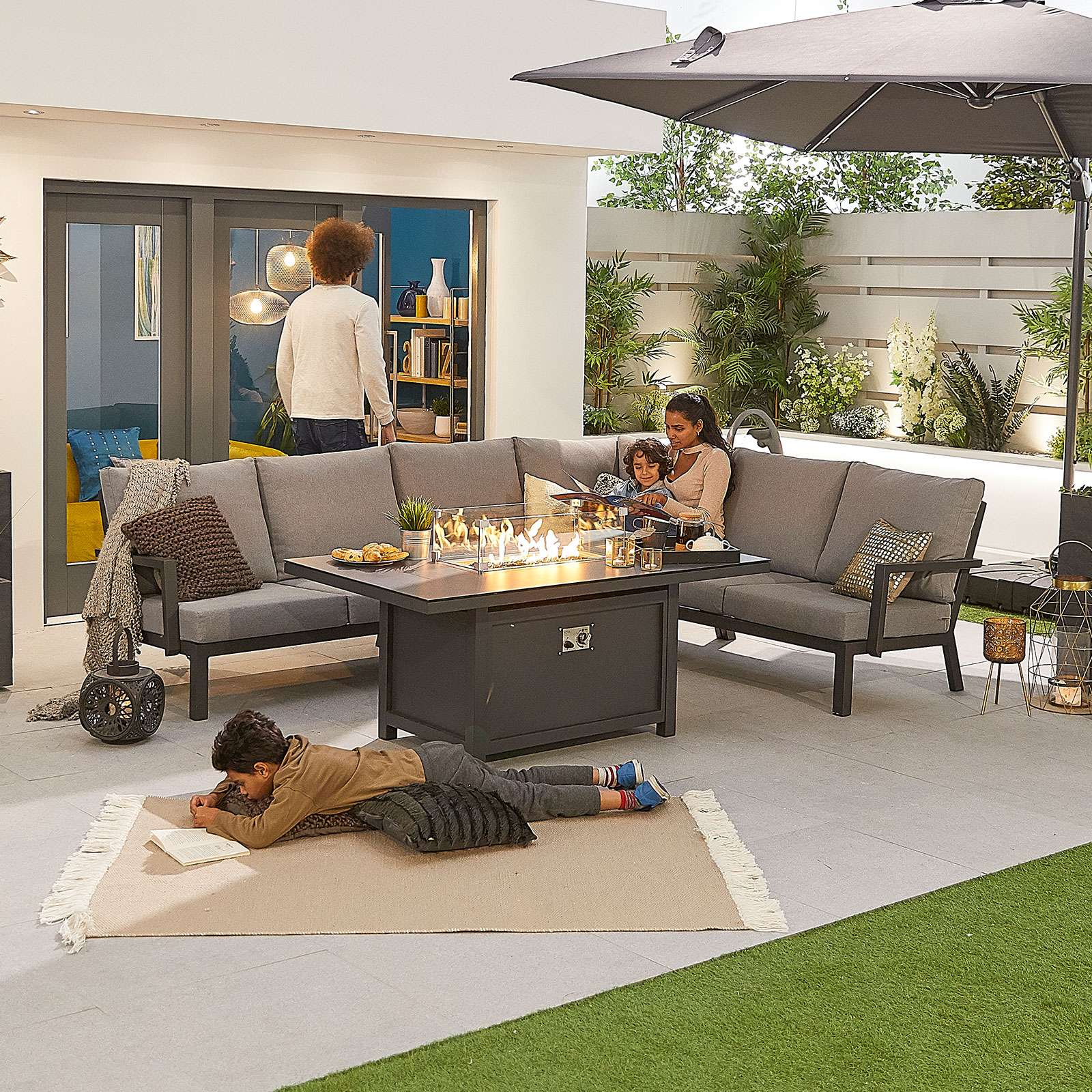 Chimes Home & Garden Garden Furniture & Home Furnishings Basildon